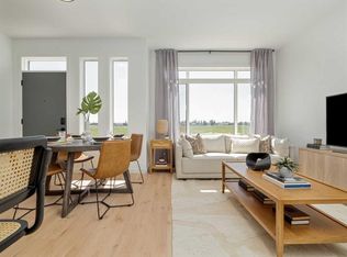 689 S Blackwolf Blvd N, Lethbridge, AB T1H7C7