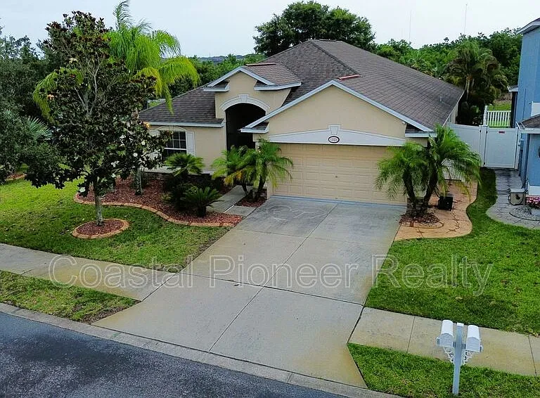 11404 Holmbridge Ln — Photo 1