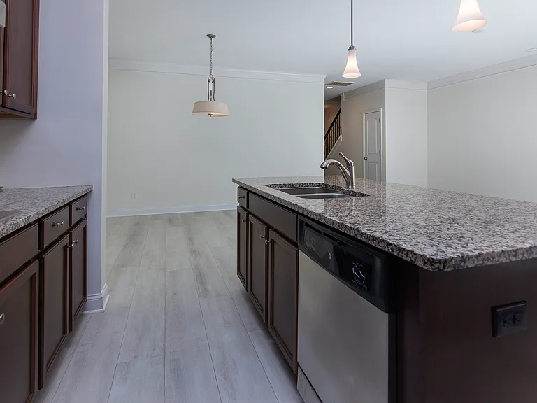 2231 Eversham Dr NW — Photo 9