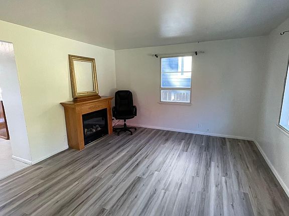 5th image of 6915 51st Ave S