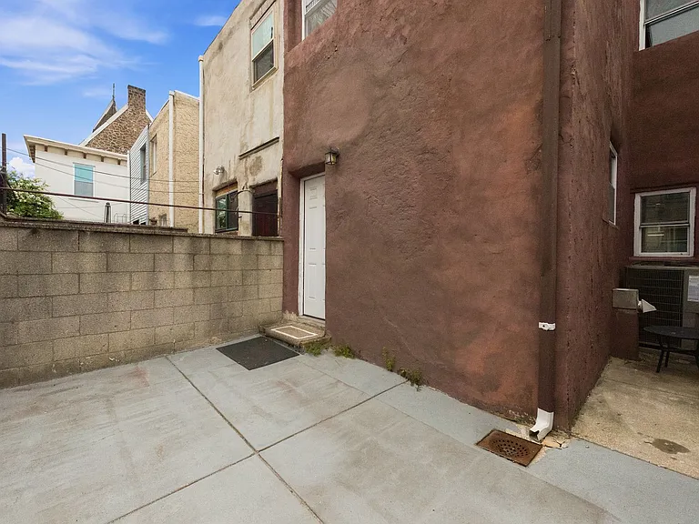 1318 S Reese St — Photo 31