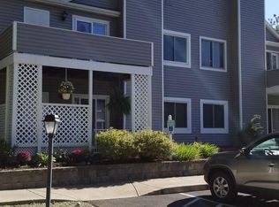 1976 Curry Rd #B115, Schenectady, NY 12303