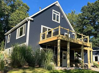 10406 Pollard Rd, Haslett, MI