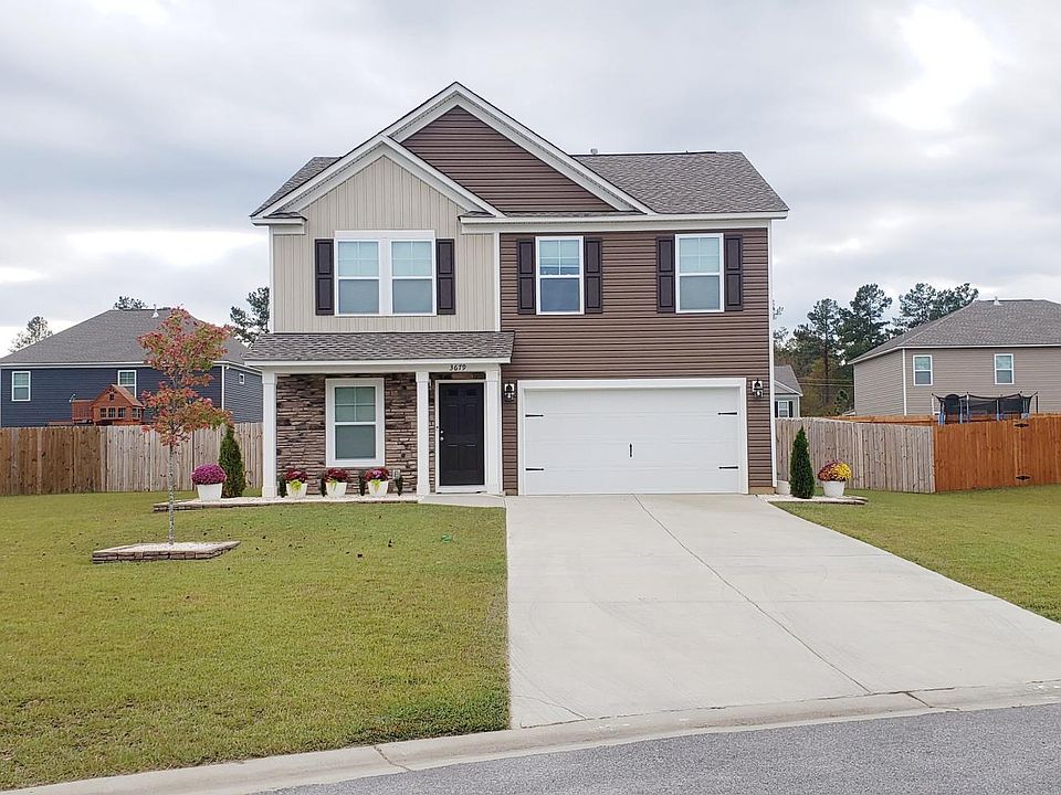 1st image of 3679 Moseley Dr