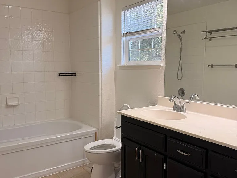 2749 Marlow Ct — Photo 27