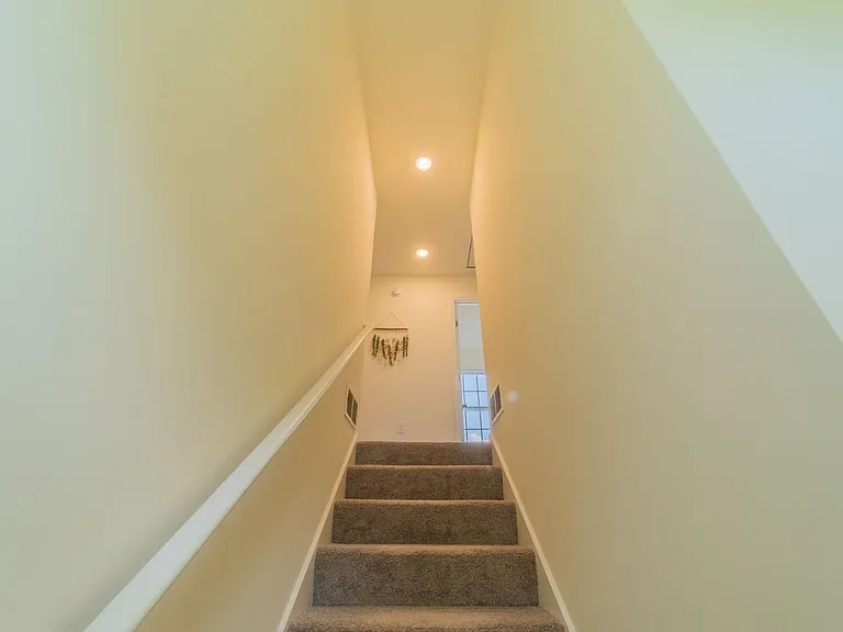 674 N Bedford St — Photo 13