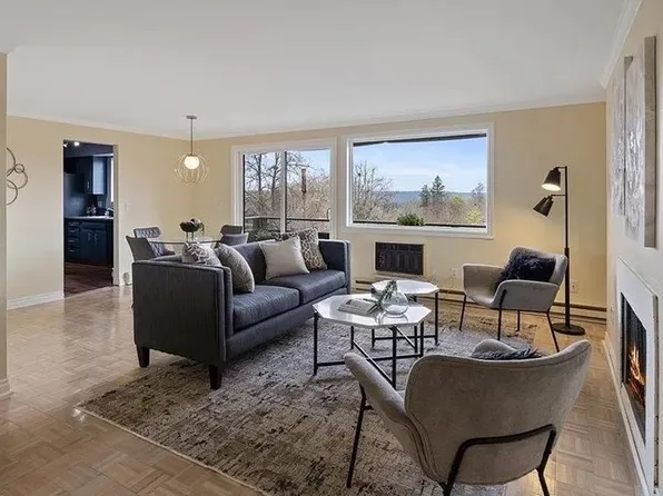 844 W Cliff Dr APT 103, Spokane, WA 99204