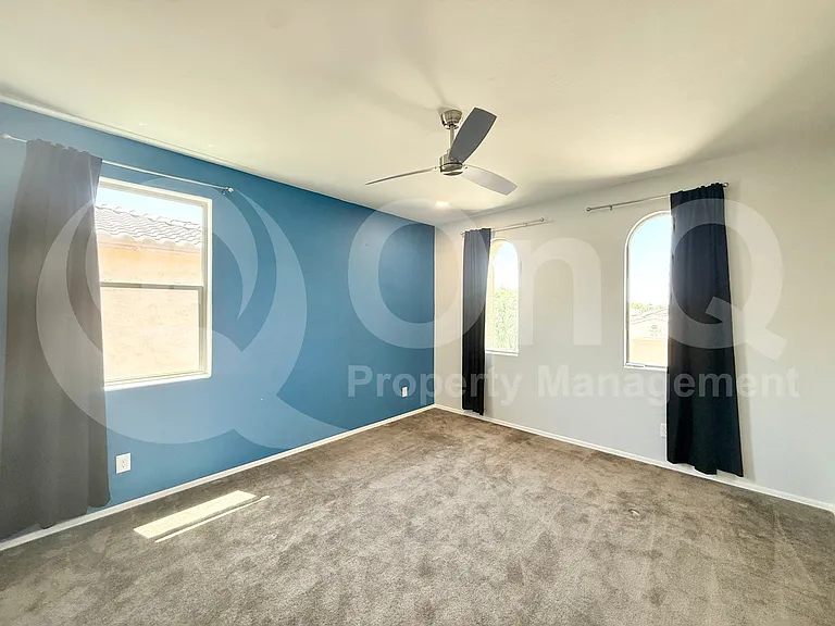 22933 E Silver Creek Ln — Photo 15