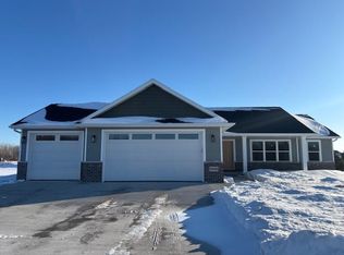 N8062 Pigeon Rd, Sherwood, WI 54169