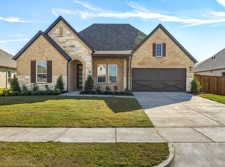 188 Mountain Laurel Dr, Waxahachie, TX 75165