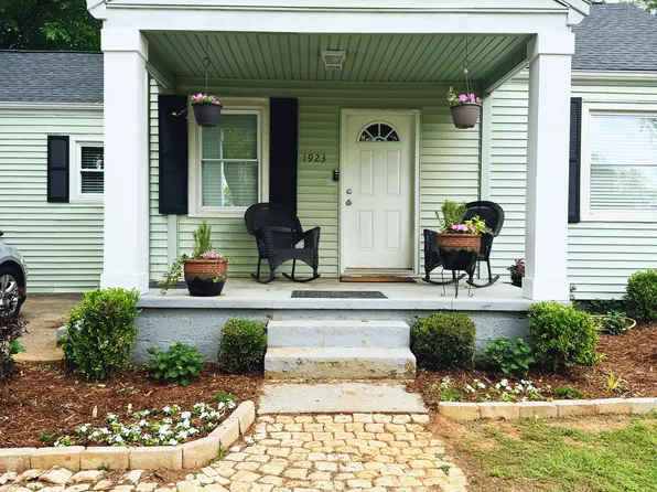 1923 Vanderbilt Cir SW, Huntsville, AL 35801