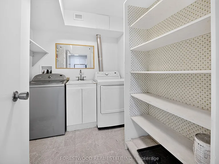 1300 Mississauga Valley Blvd #1108 — Photo 15