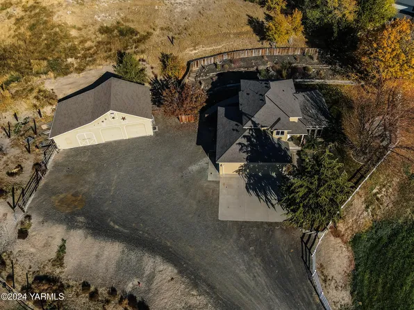 267 Wiland Heights Rd, Selah, WA 98942