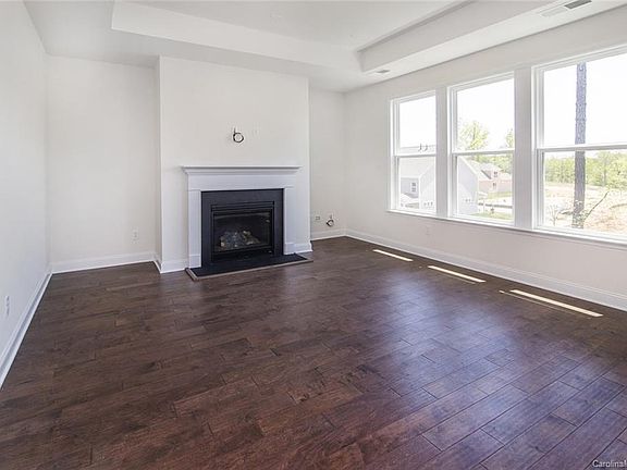 4th image of 2045 Folkstone Ln #57