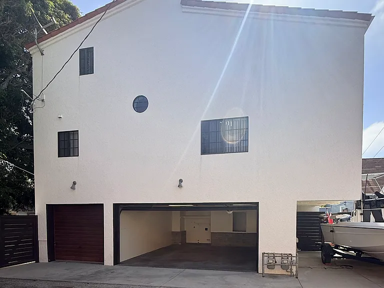 2231 1/2 S Alma St — Photo 22