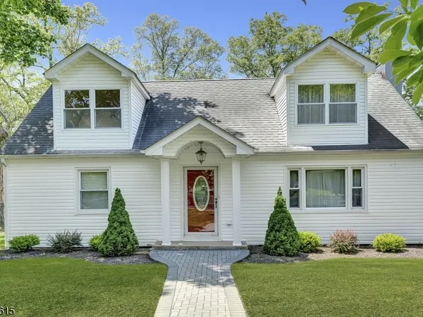 96 Moraine Rd, Parsippany-Troy Hills Twp., NJ 07950