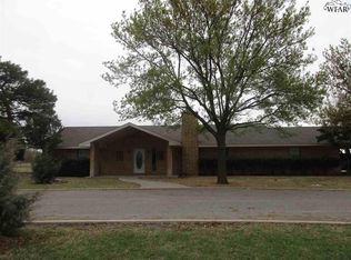 5103 Western Ln, Vernon, TX 76384