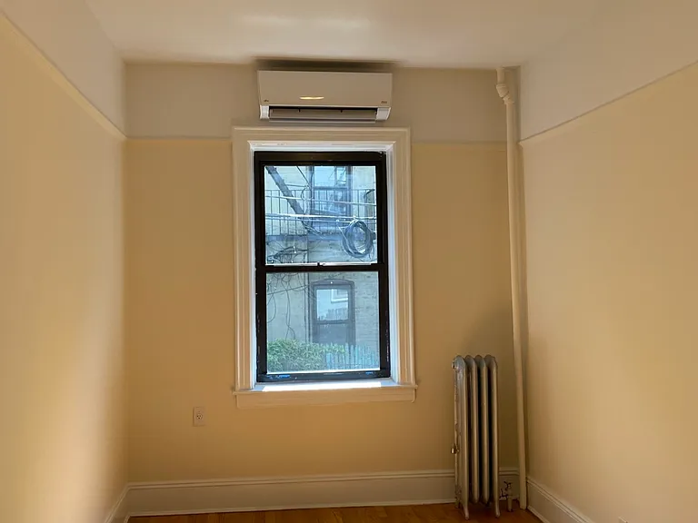 4755 44th St #3 — Photo 27
