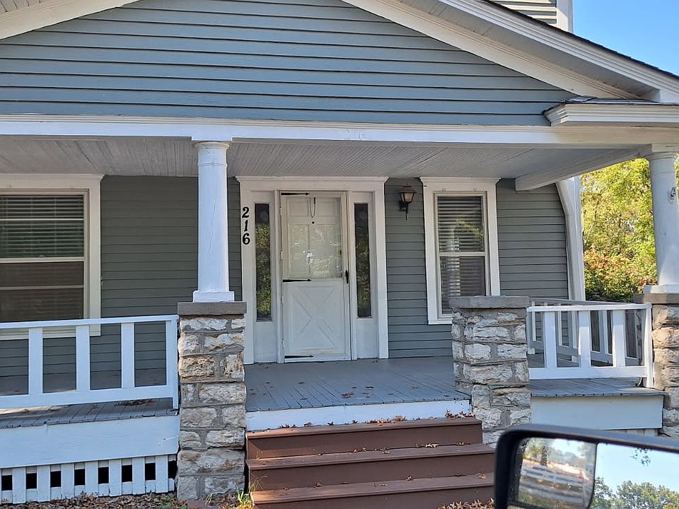 Front deck entrance