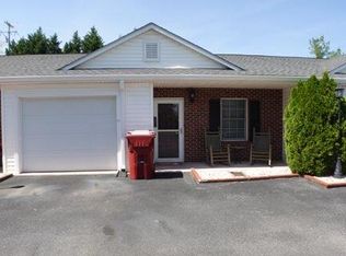 2518 Plymouth Rd APT 12, Johnson City, TN 37601