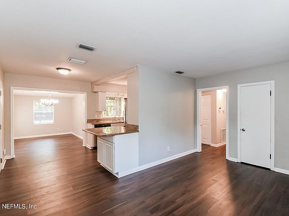4th image of 5144 SHIRLEY Avenue