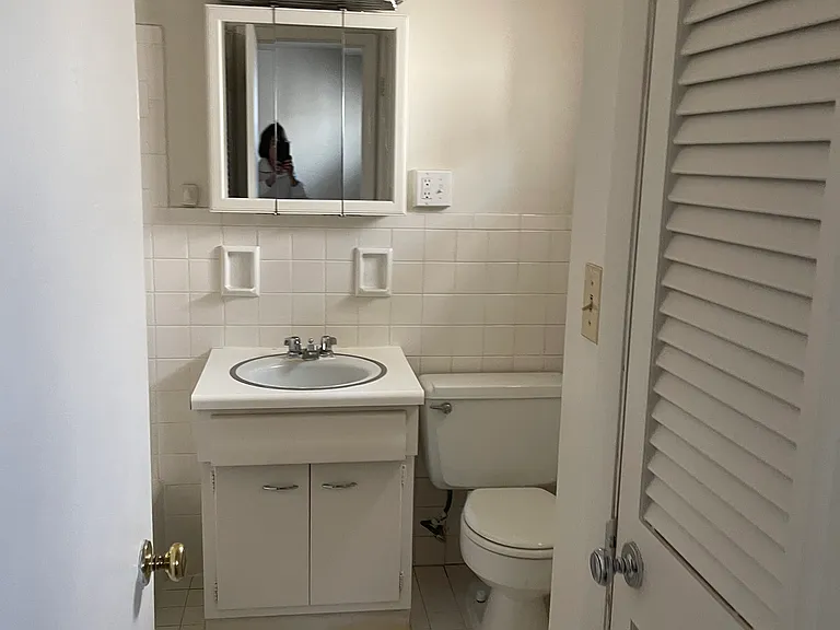 116 E Woodruff Ave #A — Photo 24