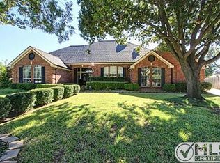 5 Sunrise Ct, Trophy Club, TX 76262