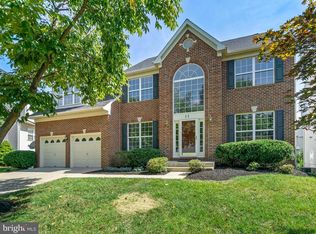 13 Coachmans Ct, Germantown, MD 20874