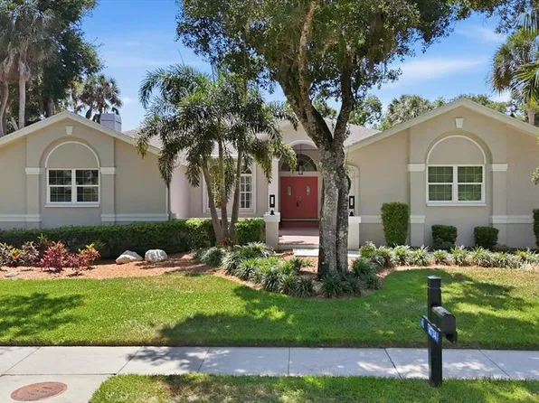 4734 E Trails Dr, Sarasota, FL 34232