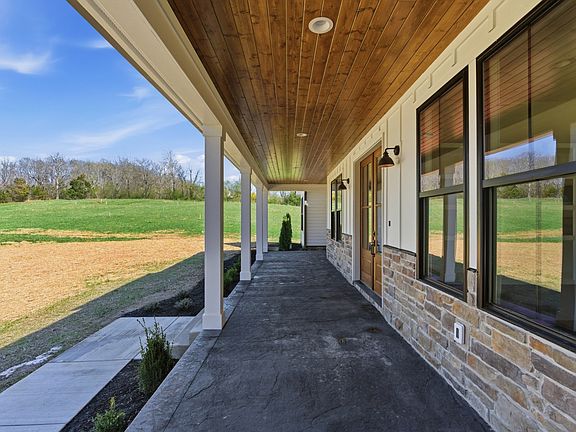 4th image of 2176 Hogan Rd