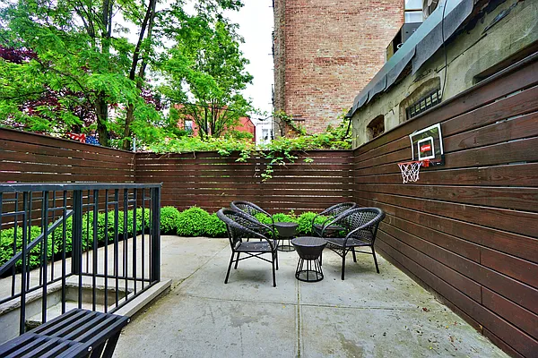 Rented by Corcoran | media 13