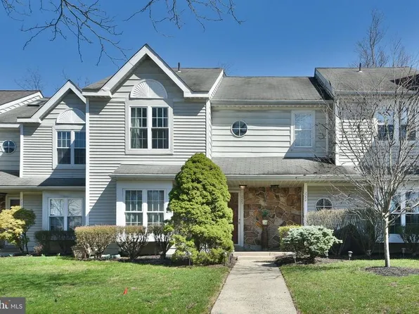 2205 Ash Grove Rd, Ambler, PA 19002