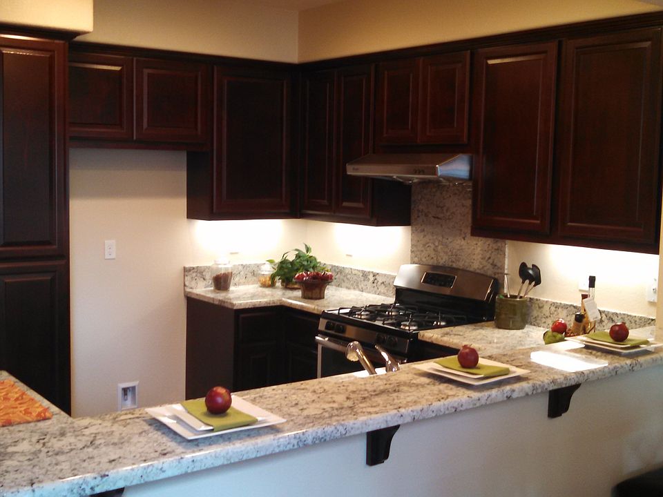 2nd image of 503 Sugar Maple Ln