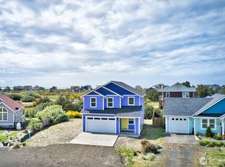 447 S Spinnaker St, Ocean Shores, WA 98569