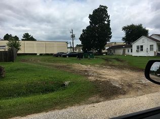 2210 Lou Ellen Ln, Houston, TX 77018