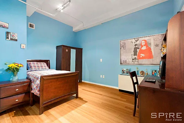 Sold by Spire Group | media 7