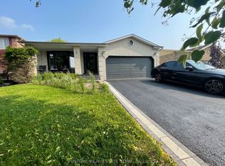 55 Batson Dr, Aurora, ON