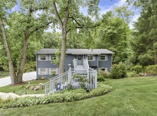 3926 Leewood Rd, Stow, OH 44224