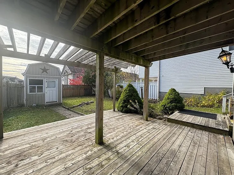 22 Dyer Ct #LOWER — Photo 9