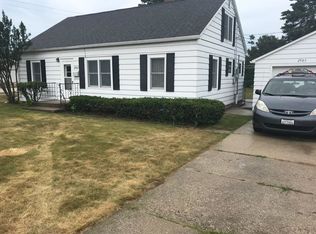 2503 38th St, Two Rivers, WI 54241