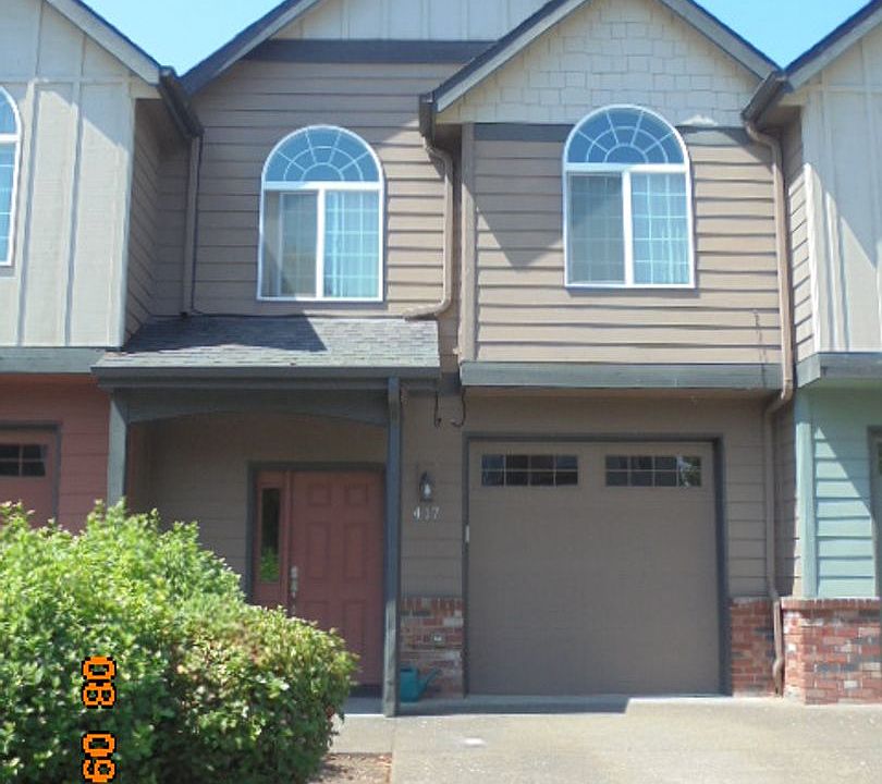 1st image of 417 SW Pemberly Loop