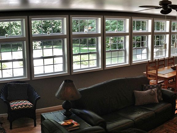 Large Family/Dining Rm