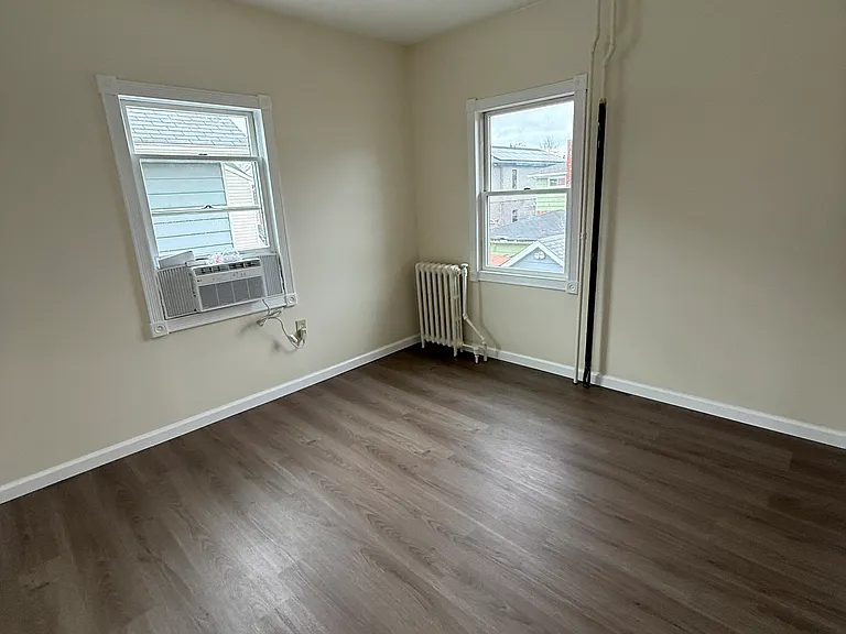 24 Ellington St — Photo 23