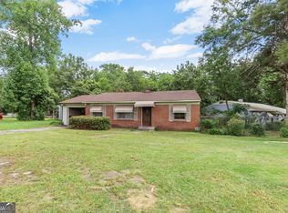 200 Ruzelle St, Warner Robins, GA 31093