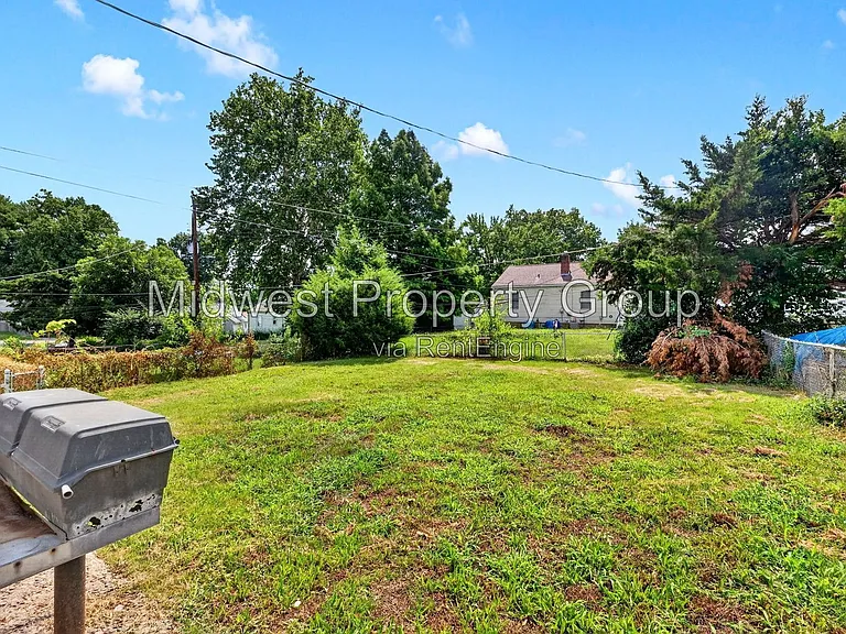 5344 Colton Dr — Photo 26