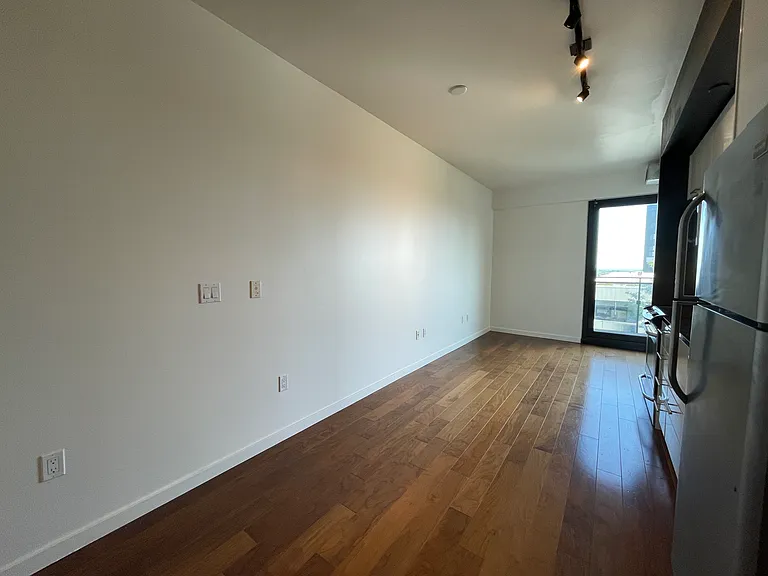 1 Shaw St #1129 — Photo 4