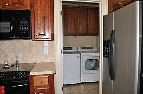 5th image of 128 Satinwood Cir