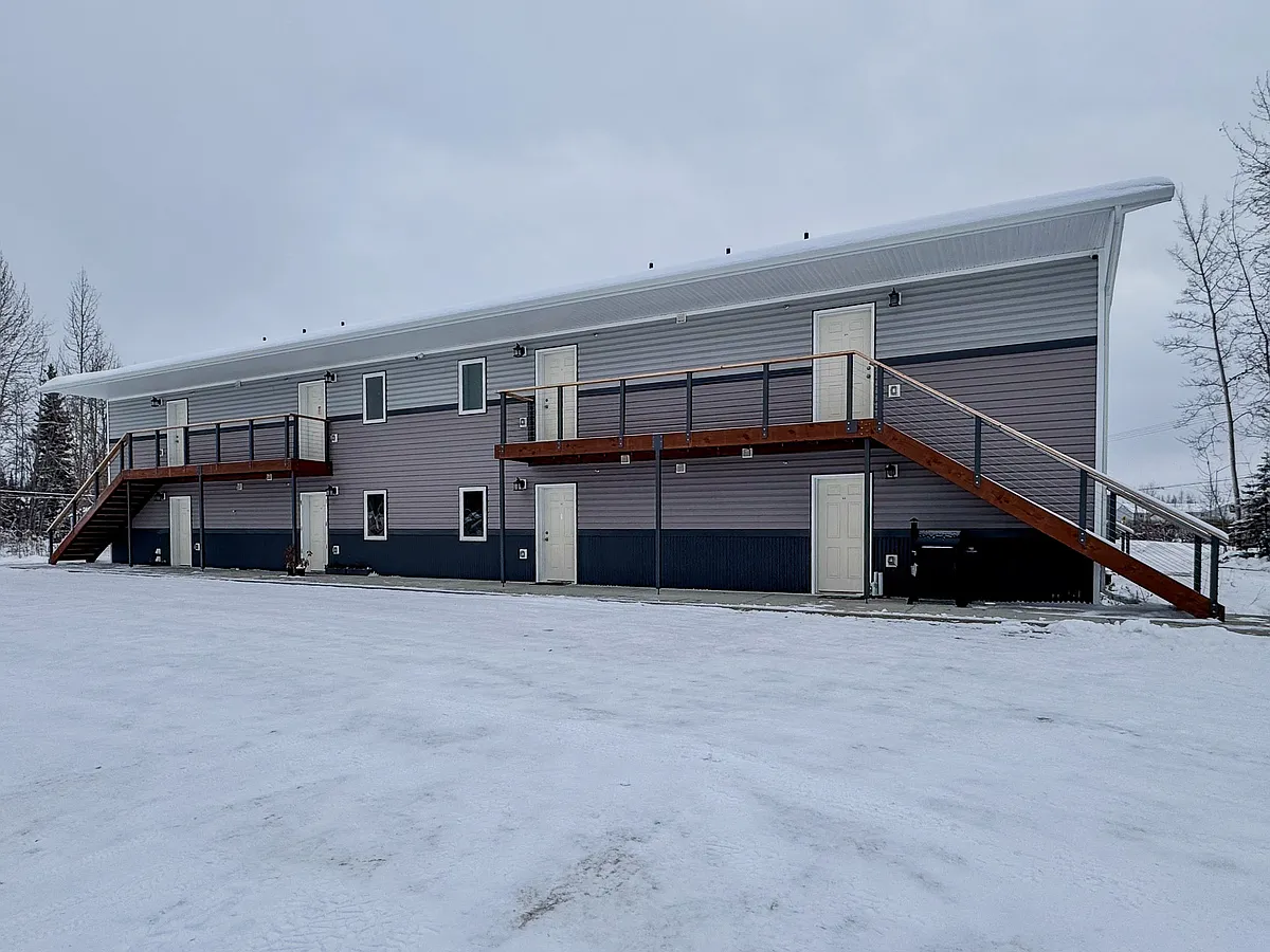 Building Photo - 551 Snowman Ln