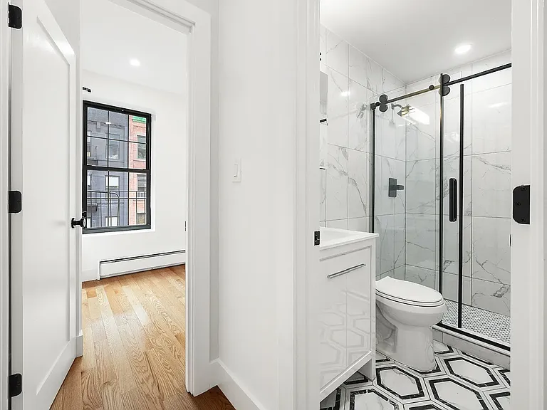 323 E 93rd St #5W — Photo 10