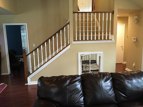 2nd image of 8636 Brushy Creek Trl